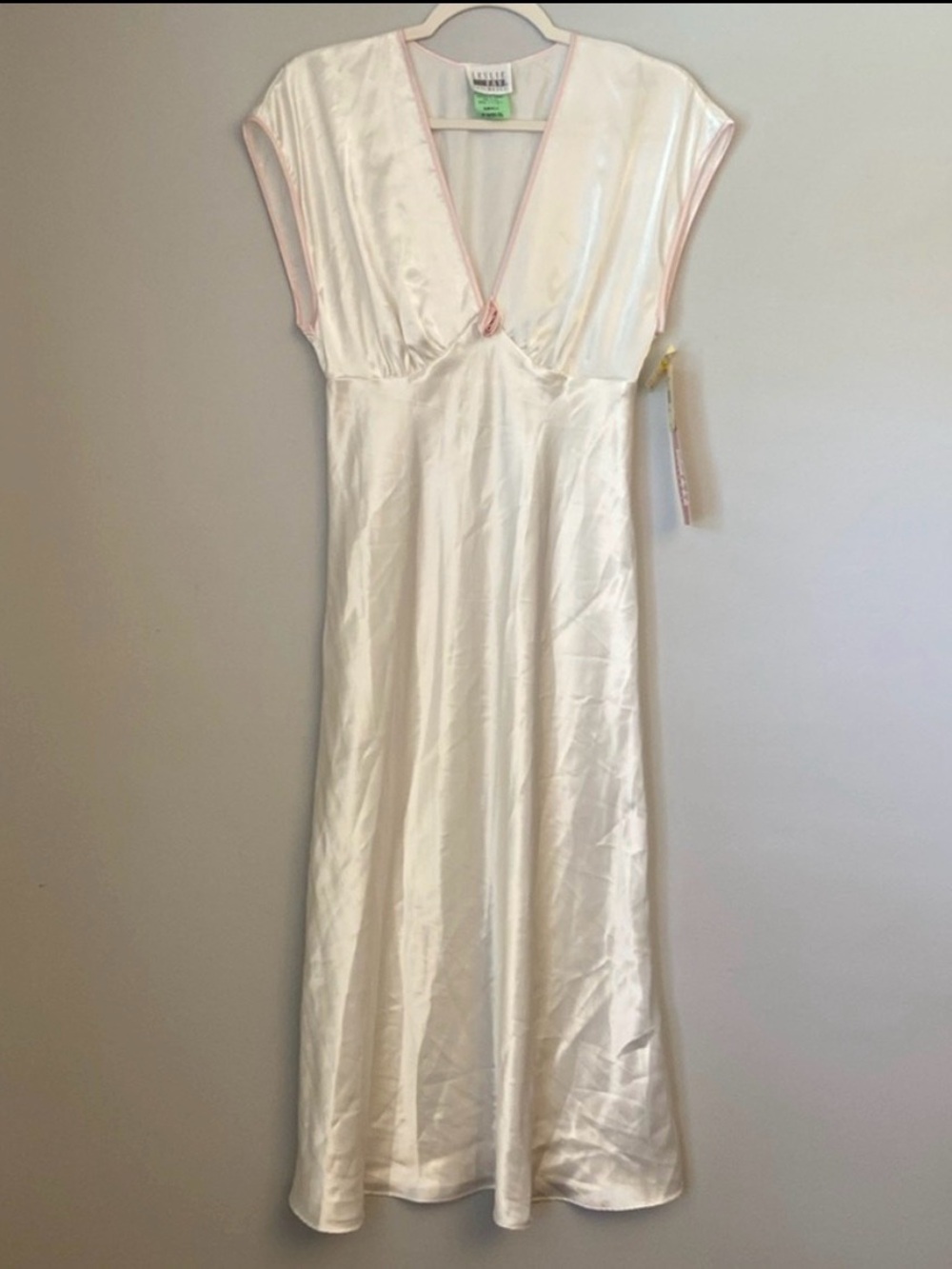 Leslie Fay Cream Satin Chemise with Pink Trim